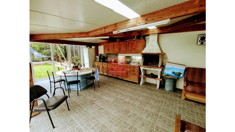 Moradia T4 para Venda em Rio Mau e Arcos Foto 27