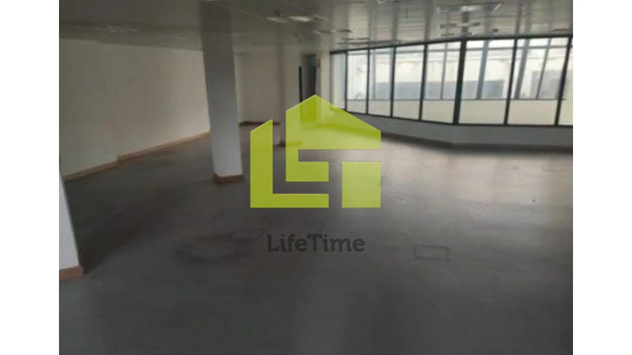 Prédio para Venda em Pena, Quintã e Vila Cova Foto 6