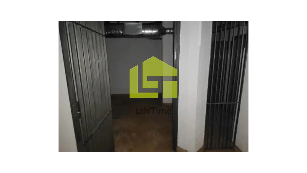 Prédio para Venda em Pena, Quintã e Vila Cova Foto 12