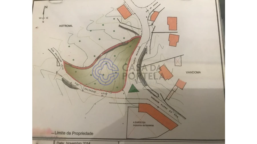 Terreno para Venda em Astromil Foto 2