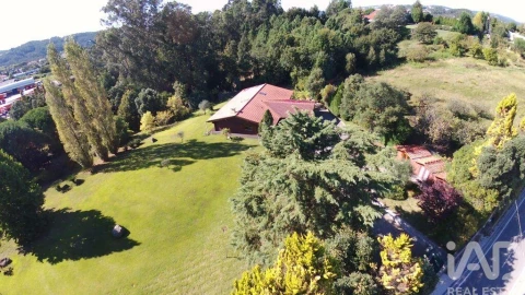 Moradia T11 para Venda em O. Azeméis, Riba-Ul, Ul, Macinhata Seixa, Madail