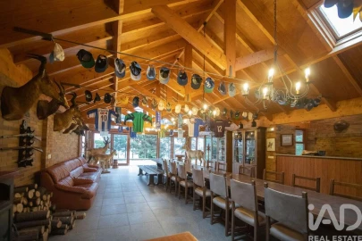 Moradia T11 para Venda em O. Azeméis, Riba-Ul, Ul, Macinhata Seixa, Madail