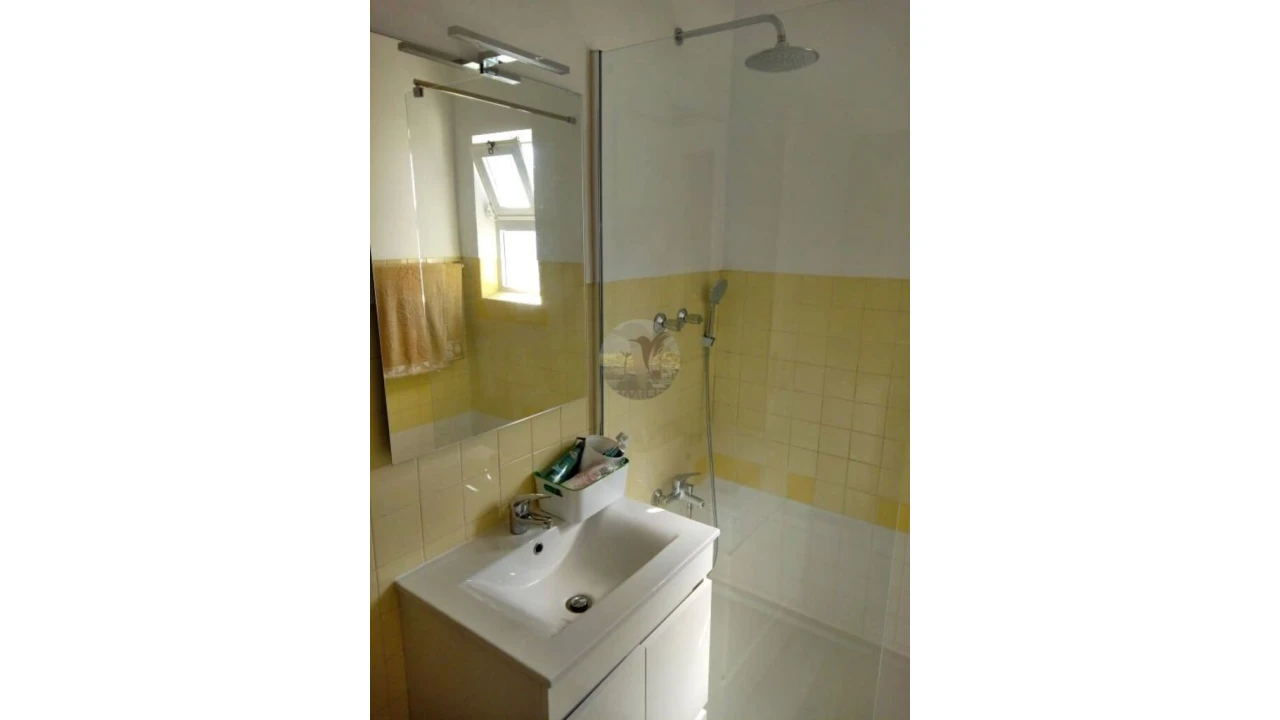 Apartamento T2 para Venda em Quarteira Foto 14