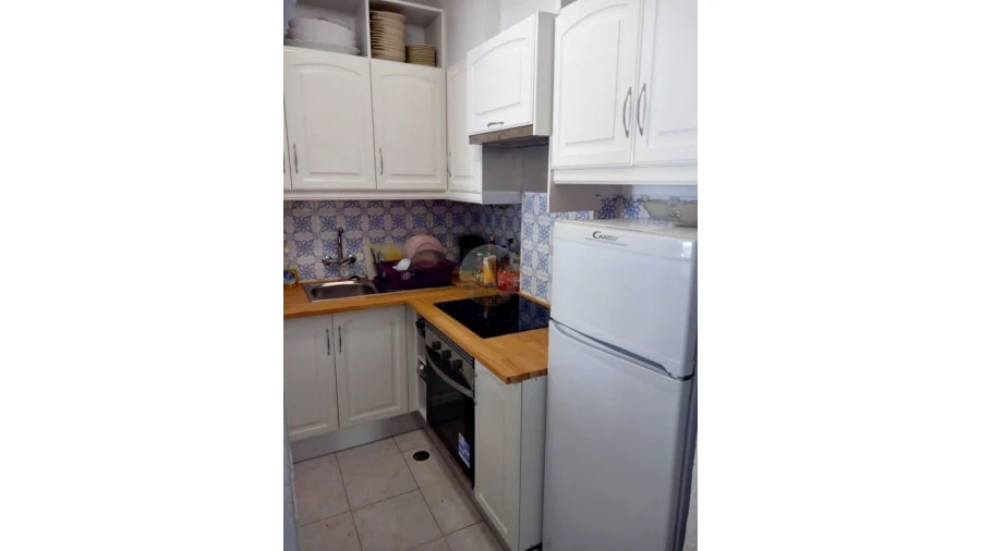 Apartamento T2 para Venda em Quarteira Foto 7