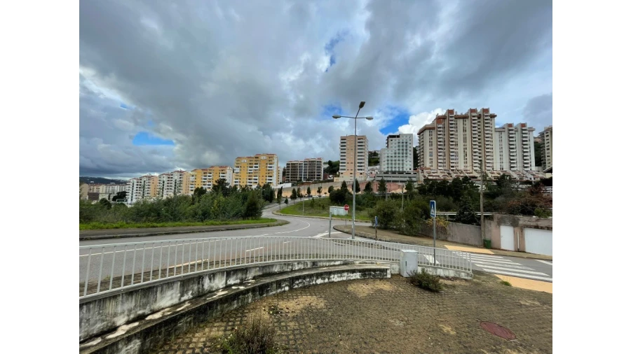 Terreno para Venda em Santo Antonio dos Olivais Foto 10