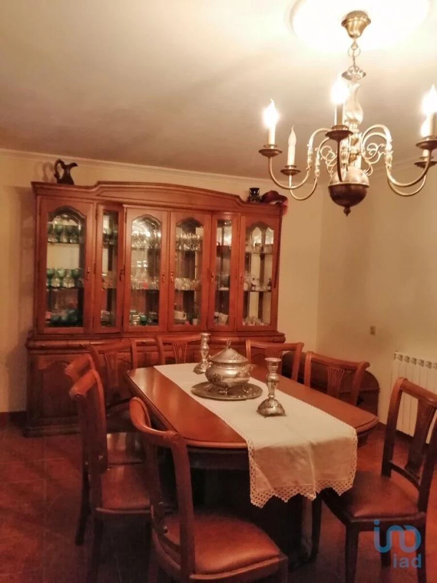 Prédio para Venda em Eiras, São Julião de Montenegro e Cela Foto 6