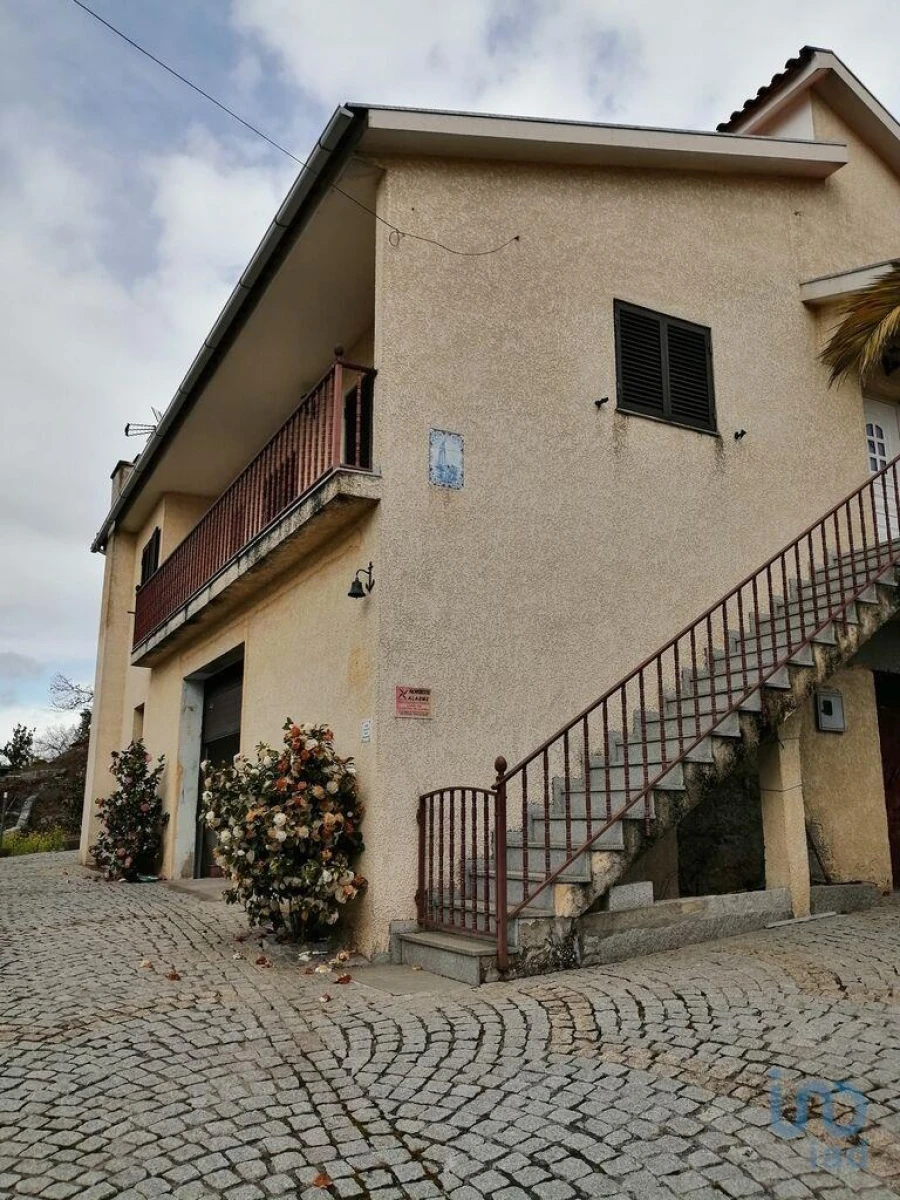 Prédio para Venda em Eiras, São Julião de Montenegro e Cela Foto 2