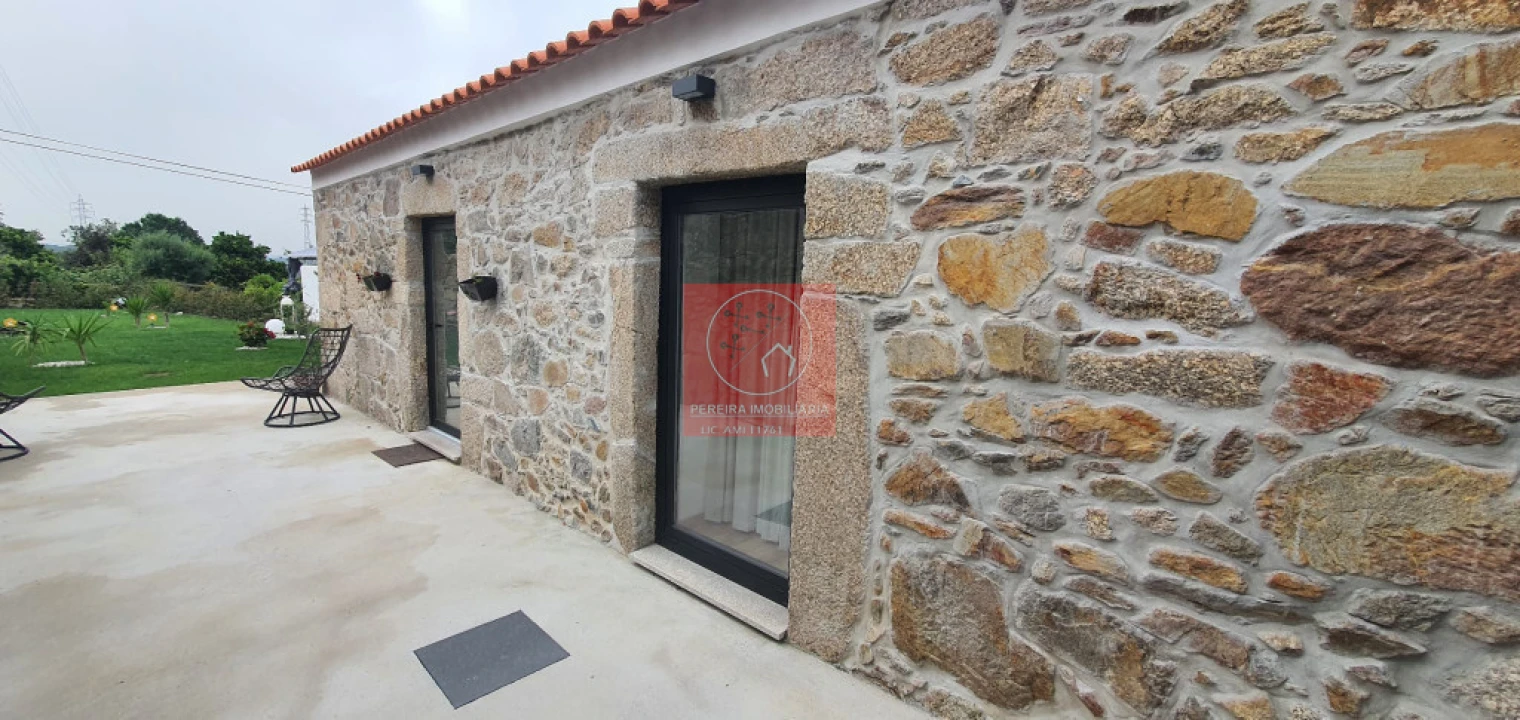 Moradia T2 para Venda em Gemeses Foto 12