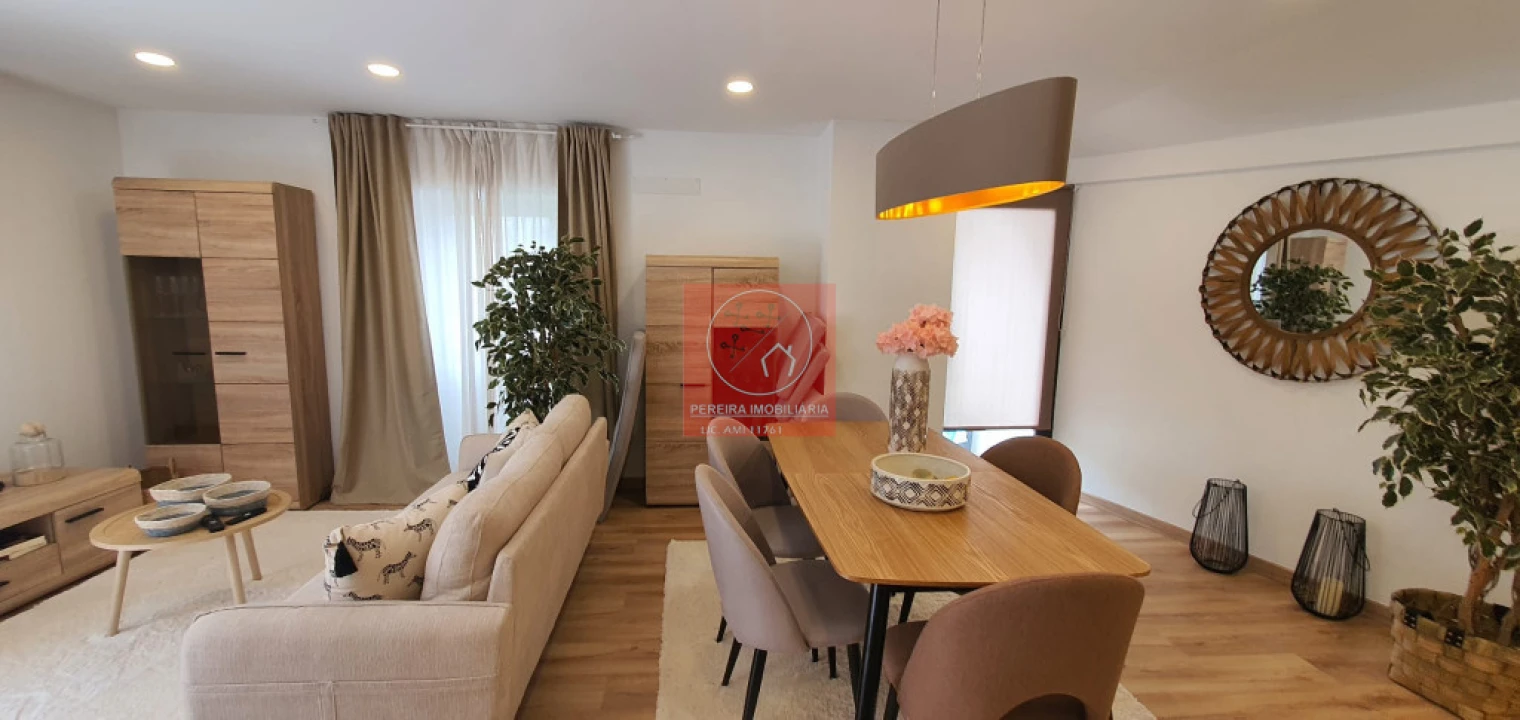 Moradia T2 para Venda em Gemeses Foto 14