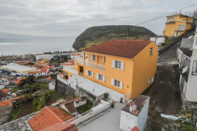 Moradia T5 para Venda em Velas (São Jorge)