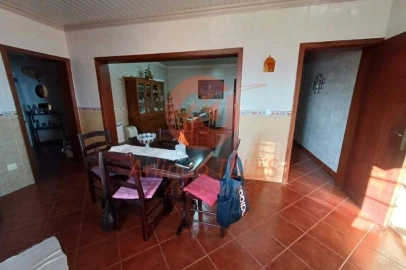 Moradia T5 para Venda em Velas (São Jorge)