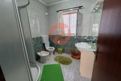 Moradia T5 para Venda em Velas (São Jorge)