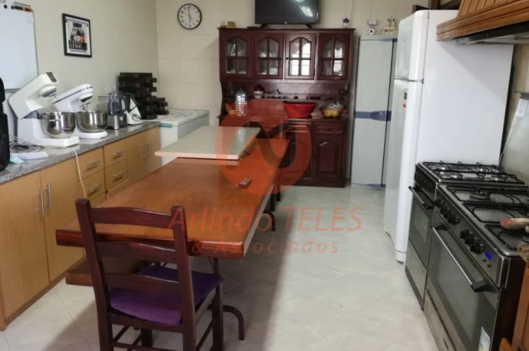 Moradia T5 para Venda em Velas (São Jorge) Foto 31