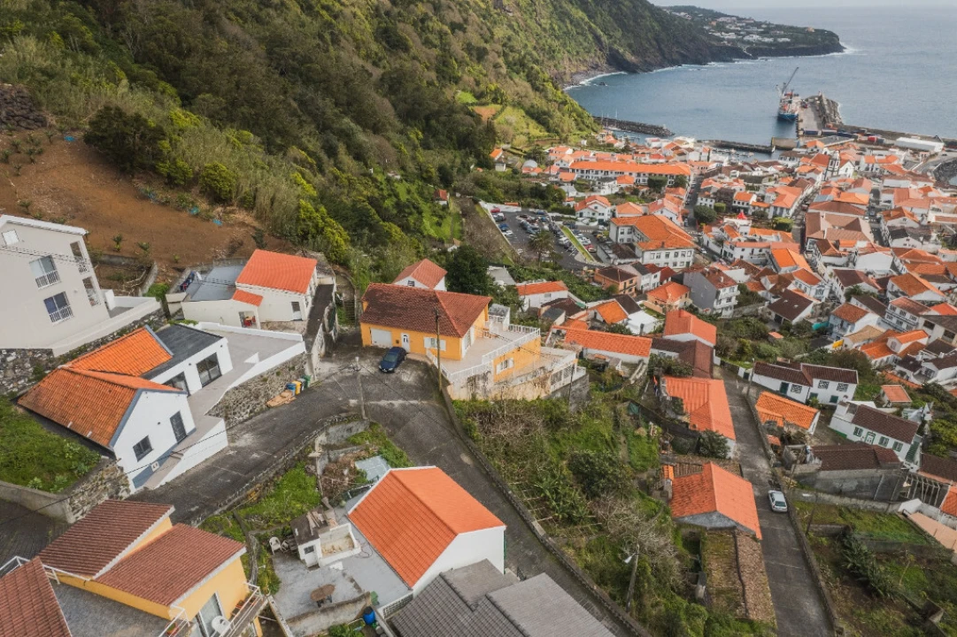 Moradia T5 para Venda em Velas (São Jorge) Foto 41