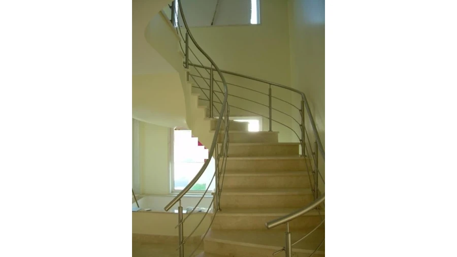 Moradia T5 para Venda em Corroios Foto 11