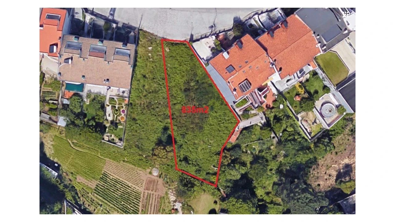 Terreno para Venda em Pedroso e Seixezelo Foto 1