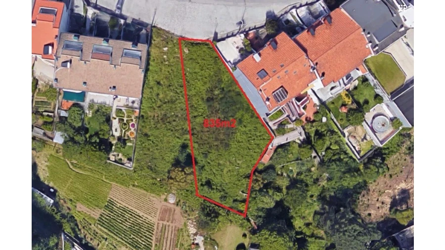 Terreno para Venda em Pedroso e Seixezelo Foto 1