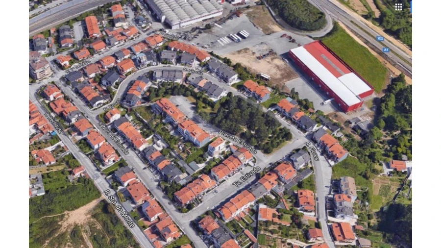 Terreno para Venda em Pedroso e Seixezelo Foto 2