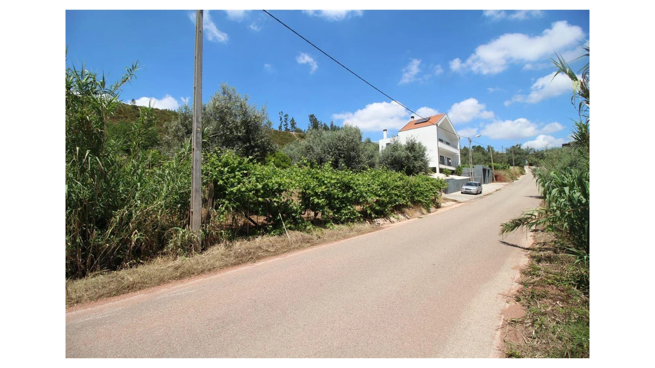 Terreno para Venda em Almalagues Foto 4