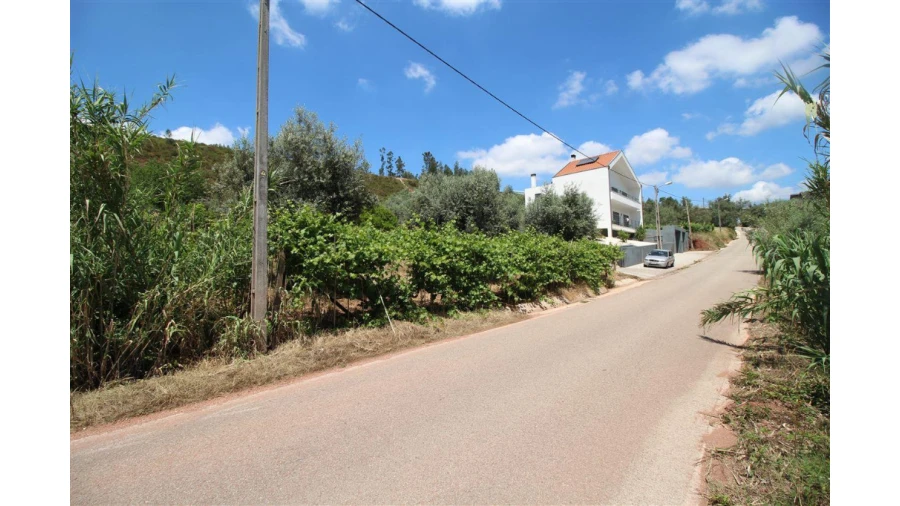 Terreno para Venda em Almalagues Foto 4