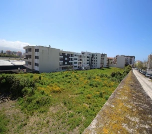 Terreno para Venda em Ponta Delgada (São Pedro)