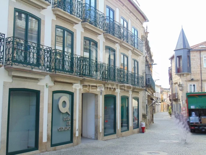 Prédio para Venda em Nossa Senhora da Conceição, São Pedro e São Dinis Foto 3