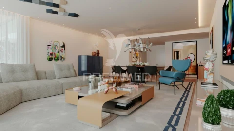 Apartamento T4 para Venda em Funchal (Santa Maria Maior)