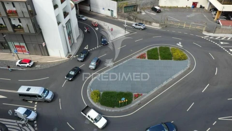 Apartamento T4 para Venda em Funchal (Santa Maria Maior)