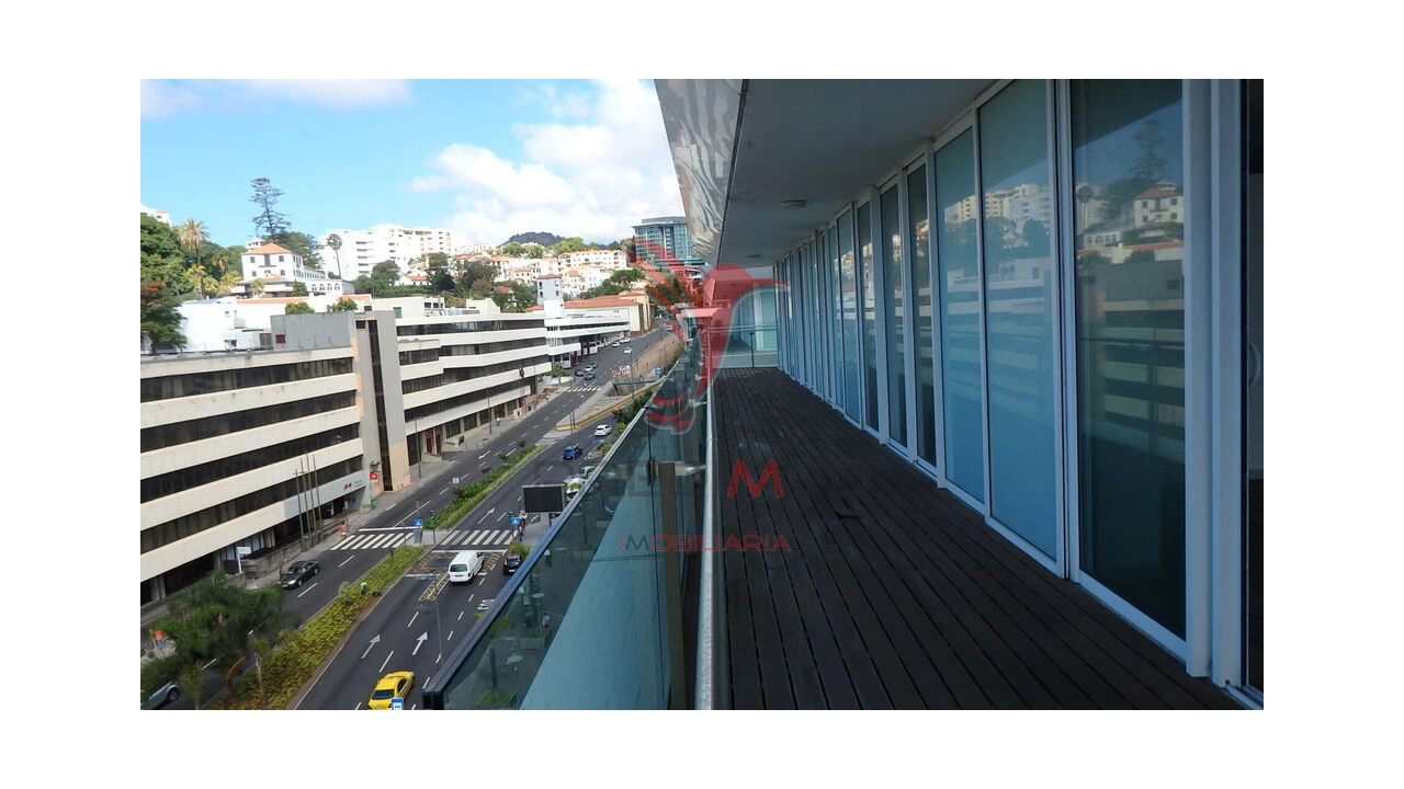 Apartamento T4 para Venda em Funchal (Santa Maria Maior) Foto 17