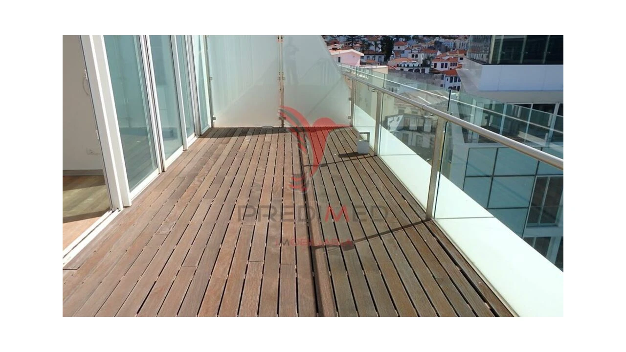 Apartamento T4 para Venda em Funchal (Santa Maria Maior) Foto 16