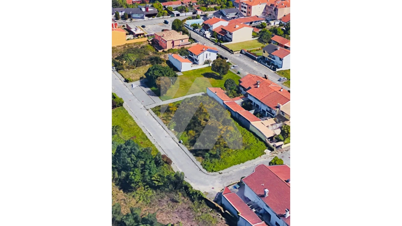 Terreno para Venda em Ovar, São João, Arada e São Vicente de Pereira Jusã Foto 1