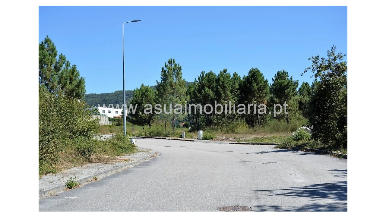 Terreno para Venda em Monsul Foto 16