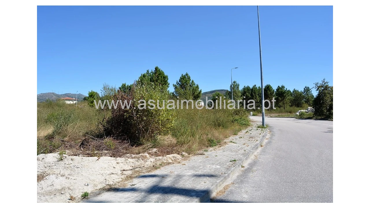 Terreno para Venda em Monsul Foto 14