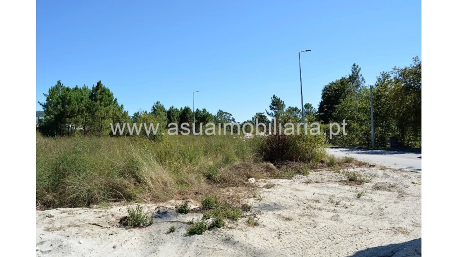 Terreno para Venda em Monsul Foto 15