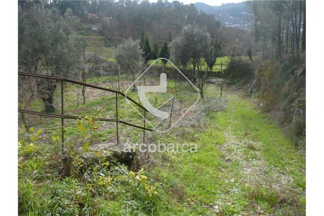 Terreno para Venda em Couto Foto 3