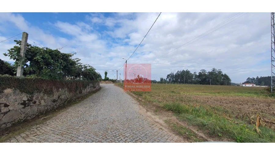 Terreno para Venda em Macieira da Maia Foto 4