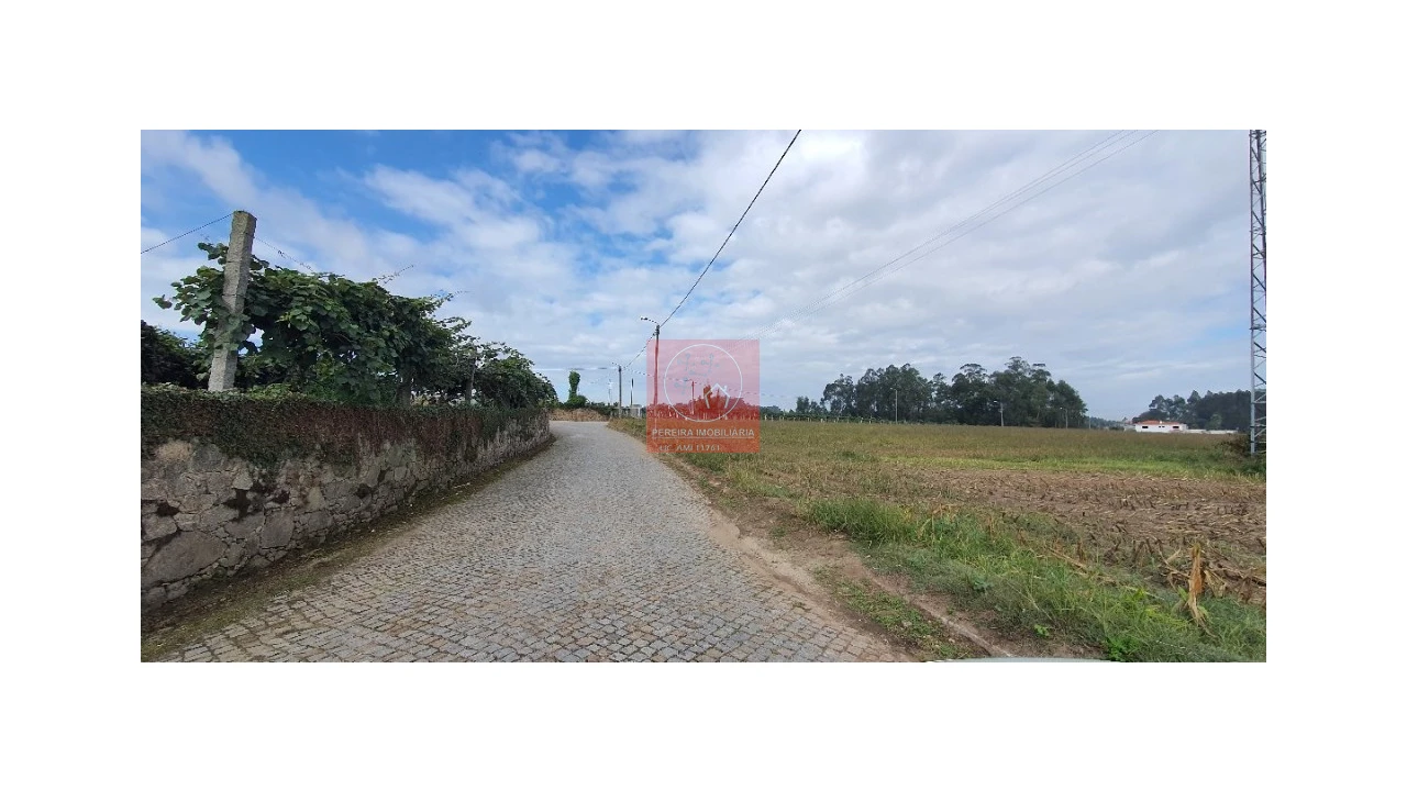 Terreno para Venda em Macieira da Maia Foto 4