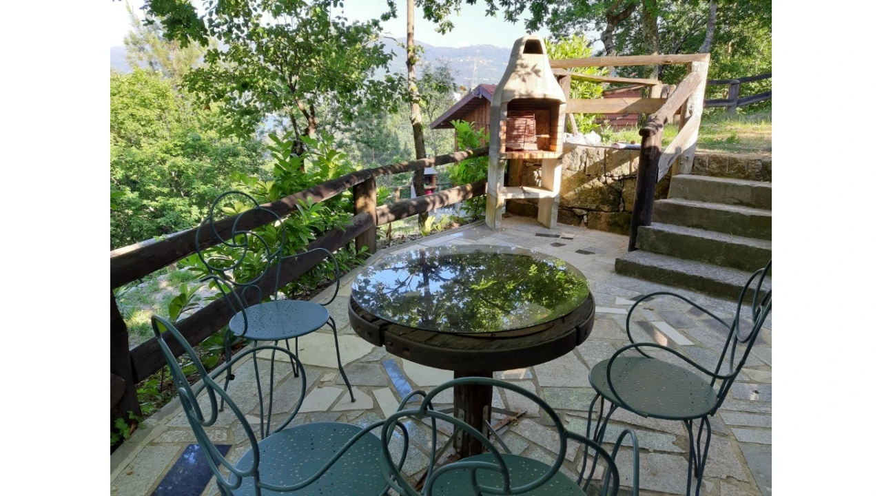 Negócio para Venda em Rio Caldo Foto 43