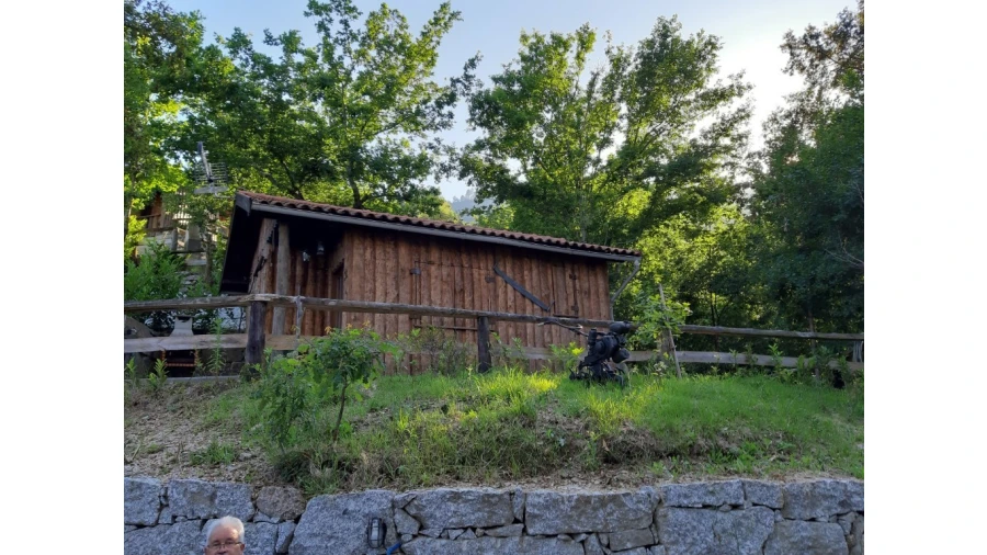 Negócio para Venda em Rio Caldo Foto 67