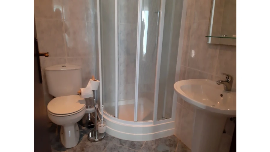 Negócio para Venda em Rio Caldo Foto 14