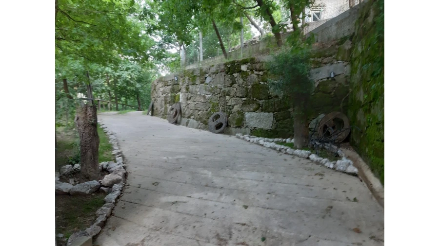 Negócio para Venda em Rio Caldo Foto 70