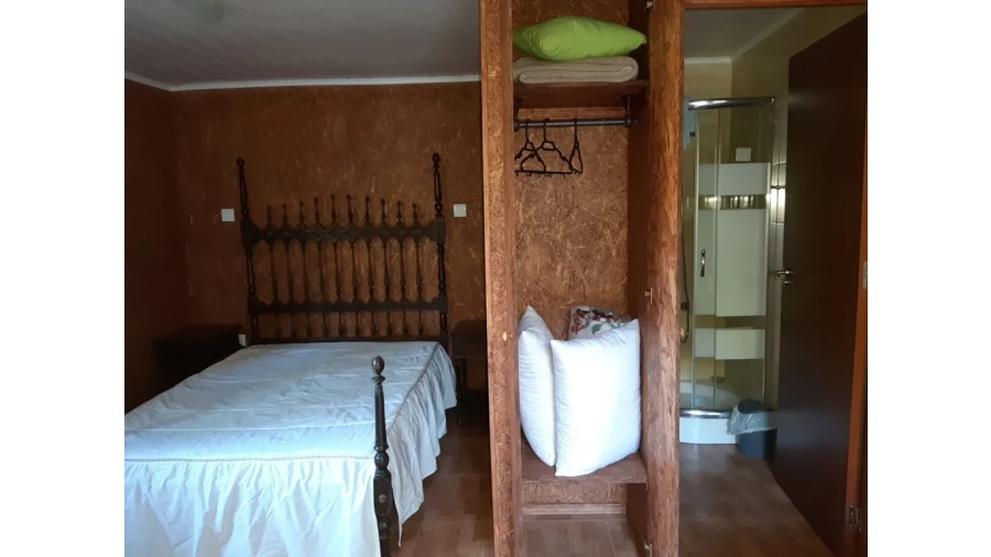 Negócio para Venda em Rio Caldo Foto 46