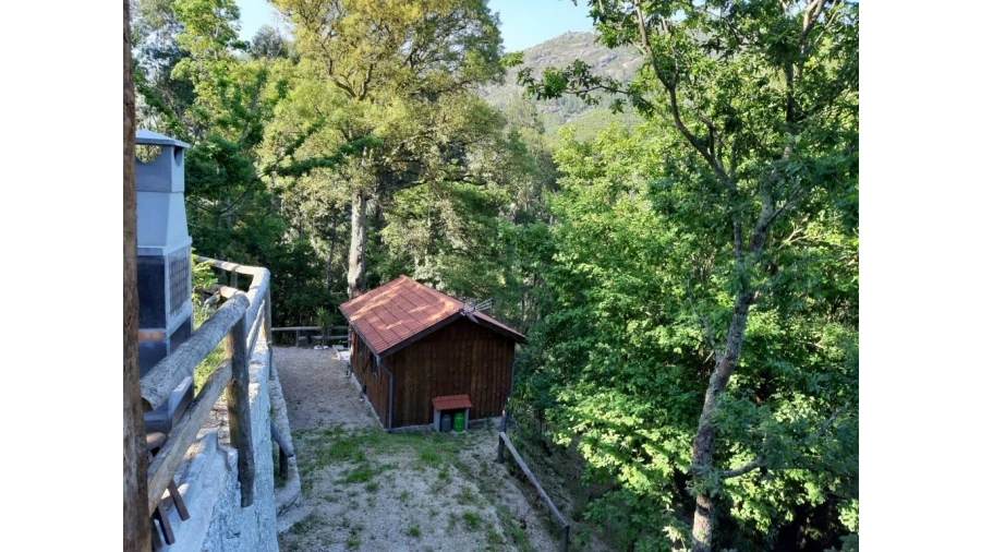 Negócio para Venda em Rio Caldo Foto 45