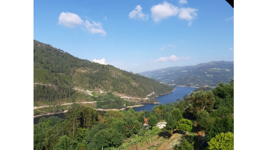 Negócio para Venda em Rio Caldo Foto 6