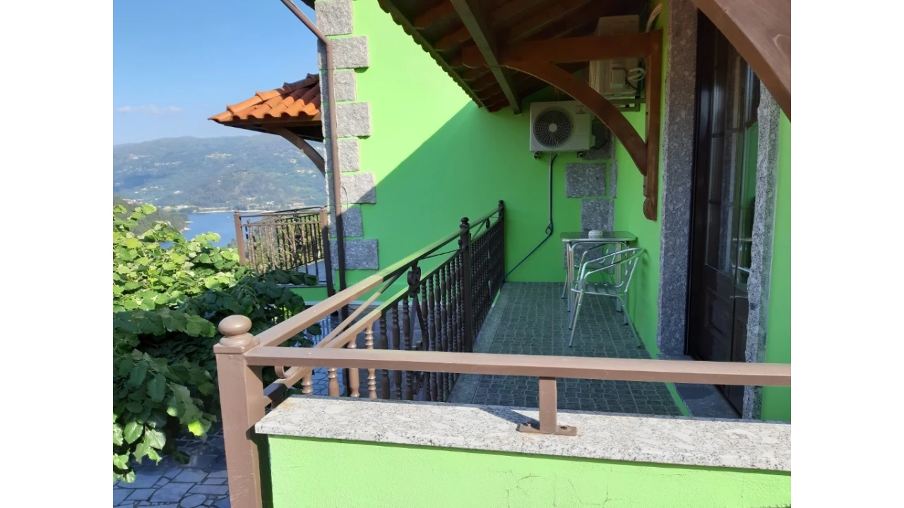 Negócio para Venda em Rio Caldo Foto 13