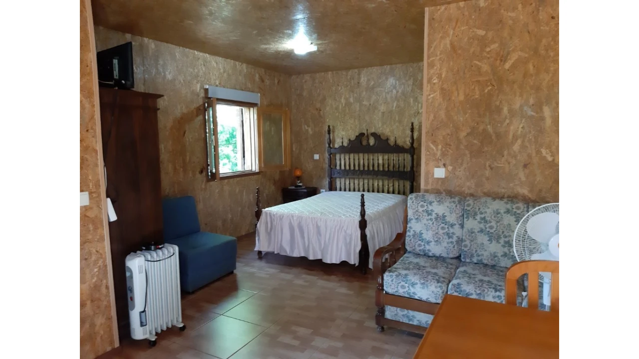 Negócio para Venda em Rio Caldo Foto 37