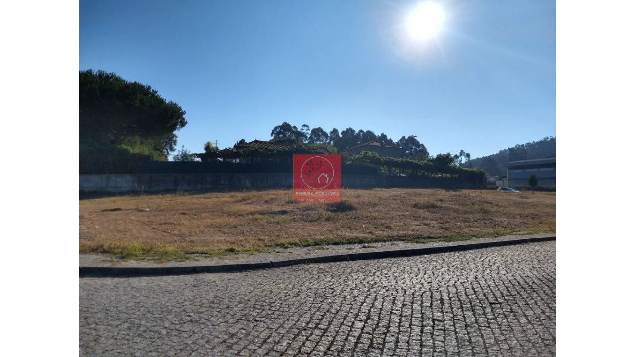 Terreno para Venda em Vermoim Foto 4