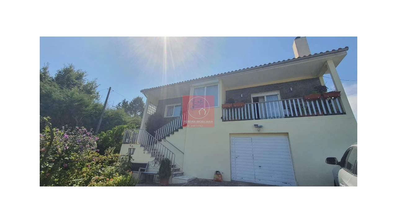 Moradia T4 para Venda em Abraveses Foto 19