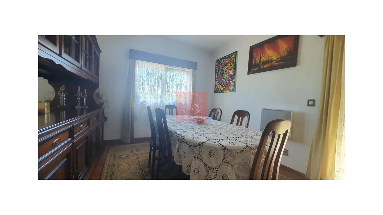 Moradia T4 para Venda em Abraveses Foto 17