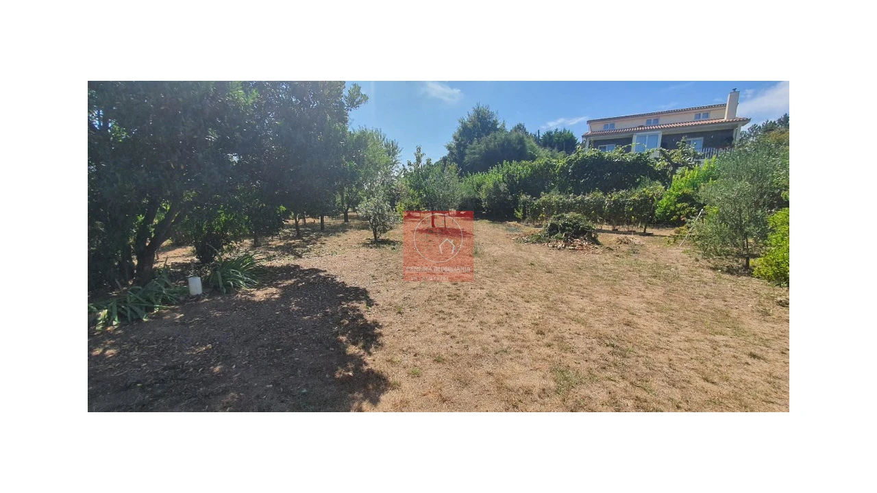 Moradia T4 para Venda em Abraveses Foto 18